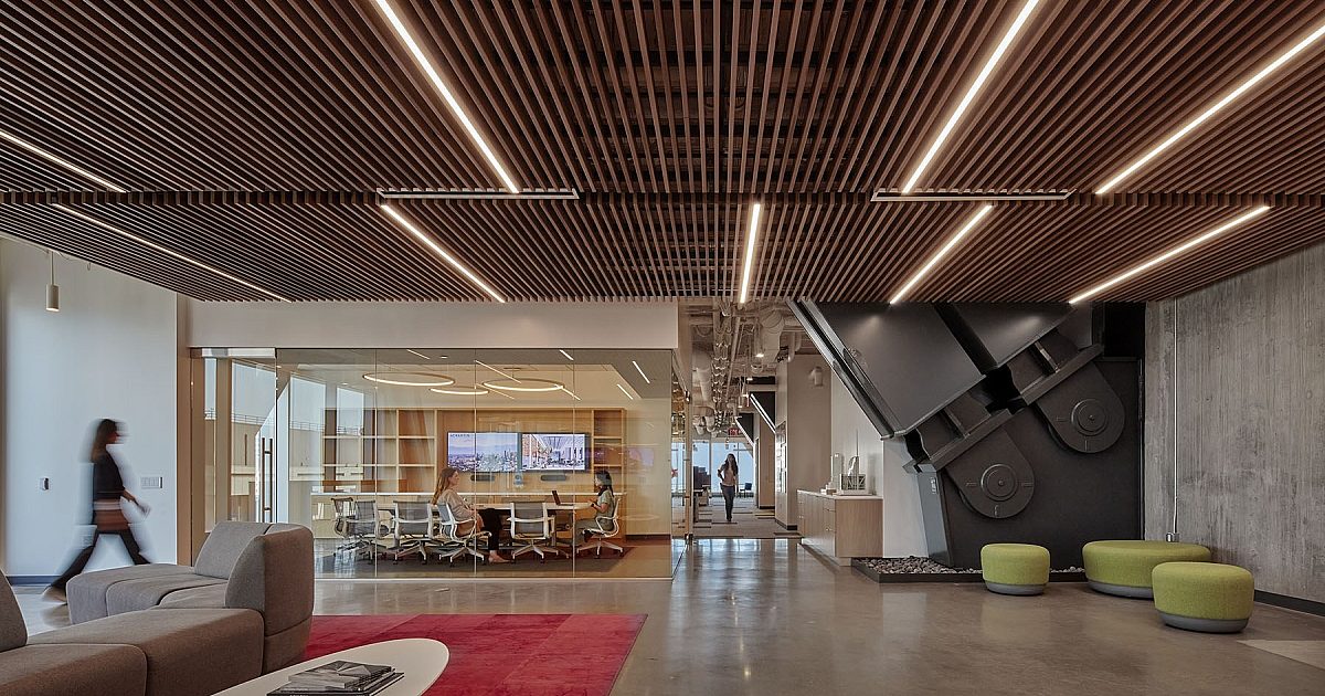 Pivot Interiors