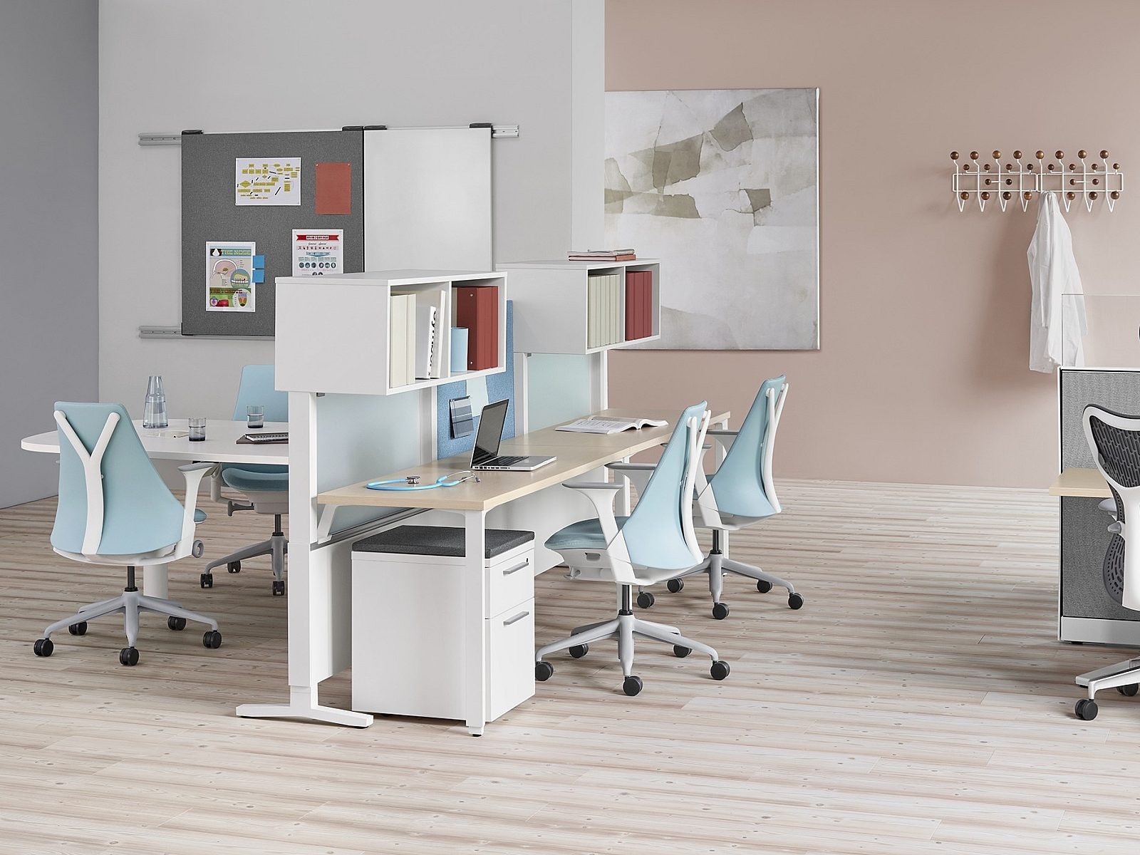 Pivot Interiors